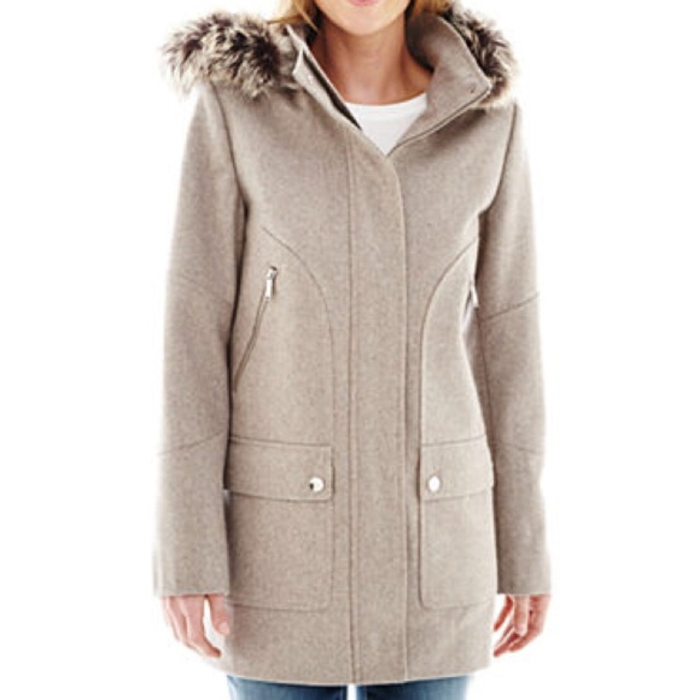 🧥Taupe Coat With Detachable Faux Fur Lined Hood